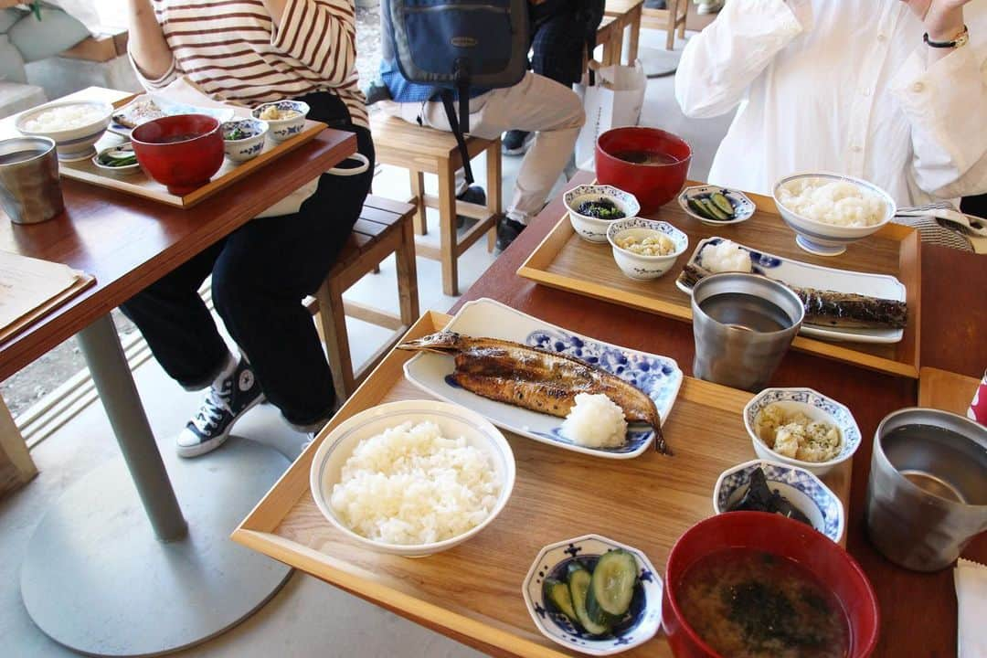 ogapiiiiiさんのインスタグラム写真 - (ogapiiiiiInstagram)「VISONで食べたもの🍽  写真撮ってないものもあるので一部です😇  あれもこれも食べたい！ってなるから、朝ご飯抜きで行くのがオススメです✨✨  一番最後の写真は、つい最近VISONで買ったもの🌿  味醂と玄米黒酢はまだ使ってないけど、味見させていただいてとても美味しかったので、料理に使うのが楽しみです😋❤️  #三重県 #三重 #多気町 #モーニング #ランチ #伊勢 #伊勢志摩 #カフェ #お茶タイム #cafe #VISON #複合施設　#kankomie #みえ食旅 #御食つ国  #foodstagram #instafood #retrip #retrip_nippon #retrip_mie #morning #朝ご飯 #朝食 #cafe #coffee #お昼ご飯 #昼食」11月2日 11時58分 - ogapiiiii