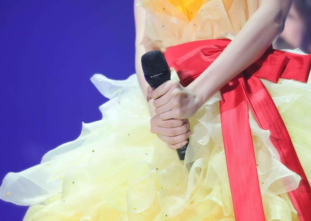 荻野由佳のインスタグラム：「🌻」