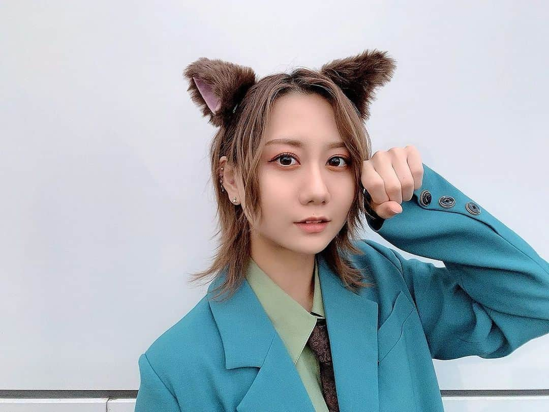 古畑奈和さんのインスタグラム写真 - (古畑奈和Instagram)「猫に化けた日🐈‍⬛」11月2日 18時47分 - nao_furuhata