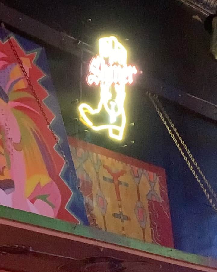 ブライス・ジョンソンのインスタグラム：「Kind of in Love with Nashville! 🤠 🎶」