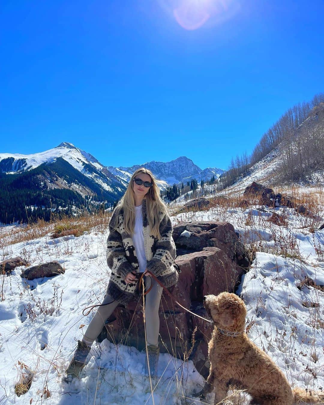 Katelyn Byrdのインスタグラム：「my kind of therapy 🤍🤍🤍🤍🤍」