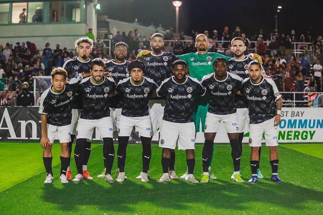 高橋壮也のインスタグラム：「Thank you for everything Oakland roots 🤞 チームと話し合い、退団することに決まりました。今後のことは未定ですが、しっかり休んで良い準備をしたいと思っています⚽️」