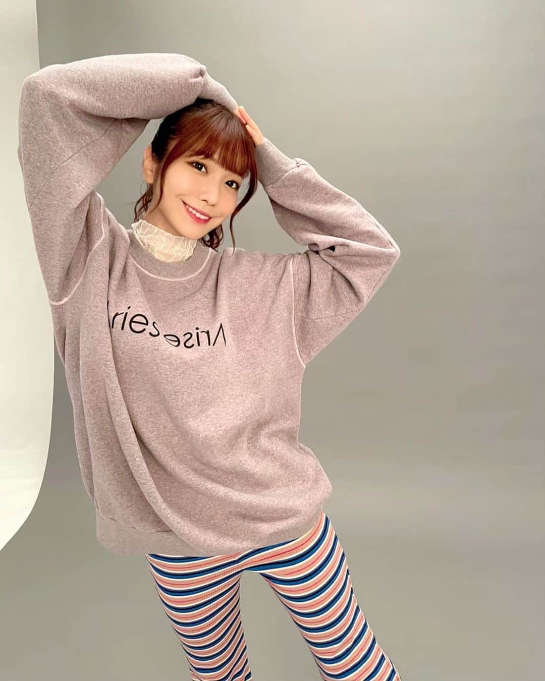 愛美のインスタグラム：「こんにちは！」