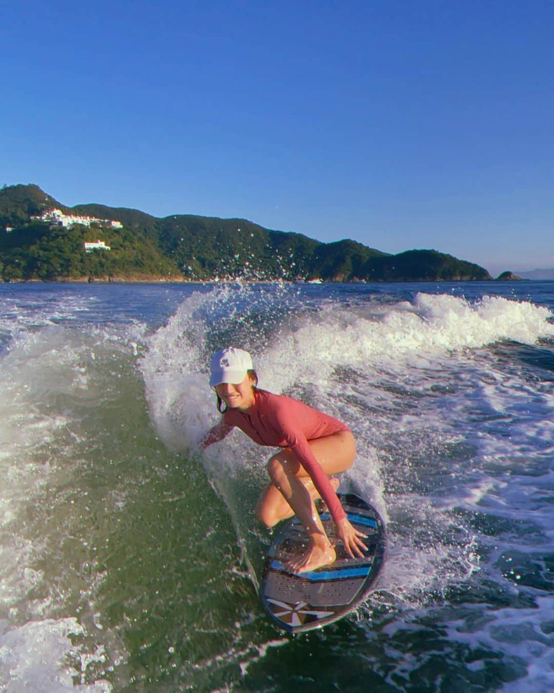 馬曉晴さんのインスタグラム写真 - (馬曉晴Instagram)「Hi November babies💓Times flies~ 生日願望仲未諗添🙈🎂  #surfer#wakesurf#ootd#sporty#athletic#hongkong#repulsebay#ocean#summer#hkig#november#香港 滑水#運動」11月3日 20時40分 - maisyma1999