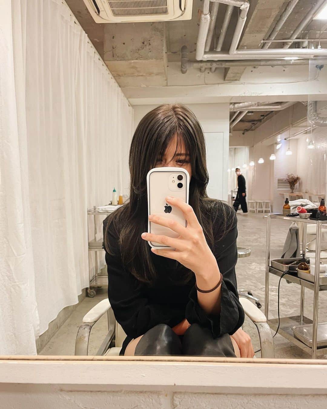 のインスタグラム：「. ⁡ 人生で2度目の前髪  ない方がしっくりするね、 ⁡ #𝗄𝗎𝗋𝗂𝗌𝖾𝗋𝗂  ⁡ ⁡」