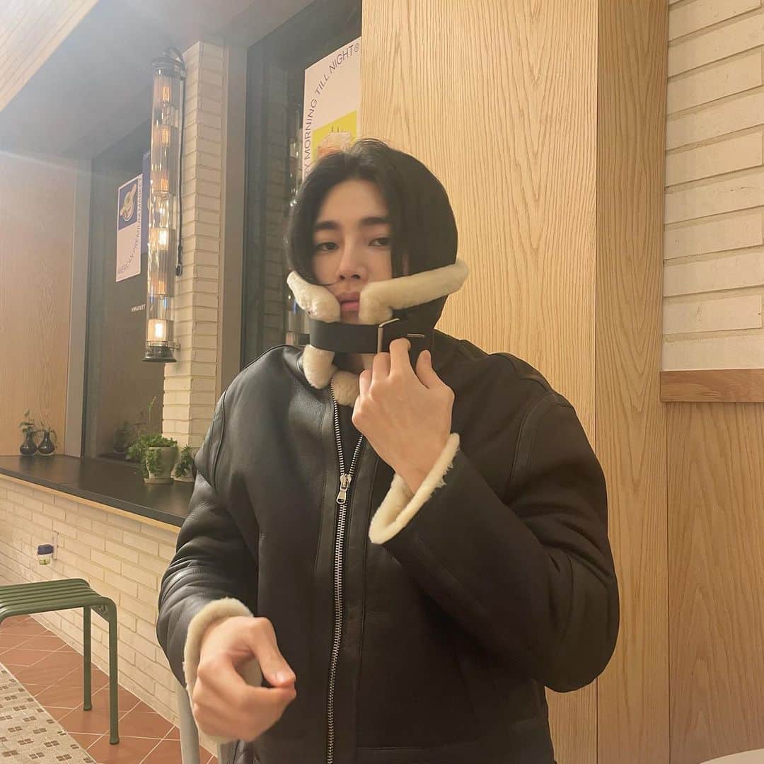 キム・ジェヨンのインスタグラム：「. 날씨도 춥고 막방이라 더 쓸쓸😭 오늘도 너를닮은사람 본방부탁해요」