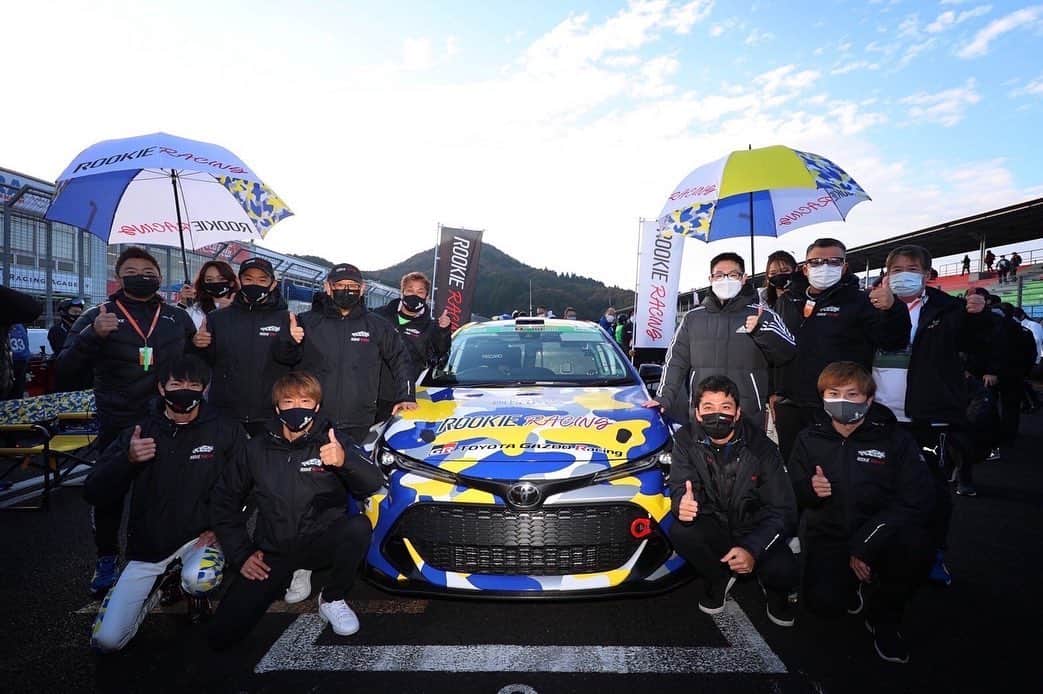 豊田章男さんのインスタグラム写真 - (豊田章男Instagram)「. 今シーズンのスーパー耐久、WRC、スーパーGTが幕を閉じました。 TOYOTA GAZOO Racing、ROOKIE Racingのモータースポーツ活動に熱い声援を送ってくださったファンの皆さま、今年も一年ありがとうございました。 来年も、モータースポーツを起点とした「もっといいクルマづくり」をさらに進めてまいります。  Super Taikyu, WRC, and SUPER GT had all finished their series this year. Thank you for supporting TOYOTA GAZOO Racing and ROOKIE Racing throughout Motorsports activities. I hope for all your continued support for achieving “ever-better cars” next year.  #TOYOTAGAZOORacing #ROOKIERacing #モータースポーツ」12月2日 18時00分 - akiotoyoda_official