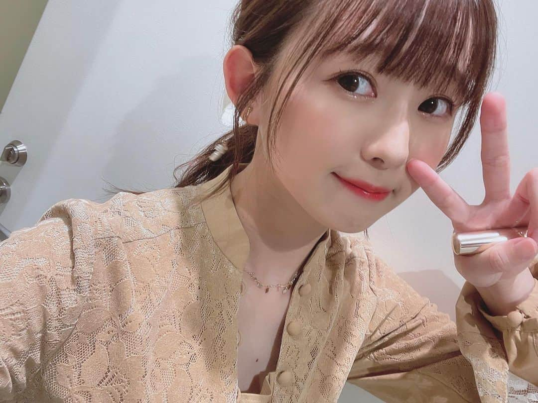 熊沢世莉奈さんのインスタグラム写真 - (熊沢世莉奈Instagram)「⁡ ⁡ 何年かぶり(?)にアイコンを変えてみました😳✨ ⁡ 昨日載せたお写真が好評だったので♪ ⁡ これから時間ある時に京都のお写真だったり 妹と行った糸島のお写真だったり載せていくので 皆さん宜しくお願いします(*´ `*)💌 ⁡ ⁡ #hkt48 #休日の撮り溜め #これから載せていきます #お楽しみに」12月2日 21時17分 - kuma_0417