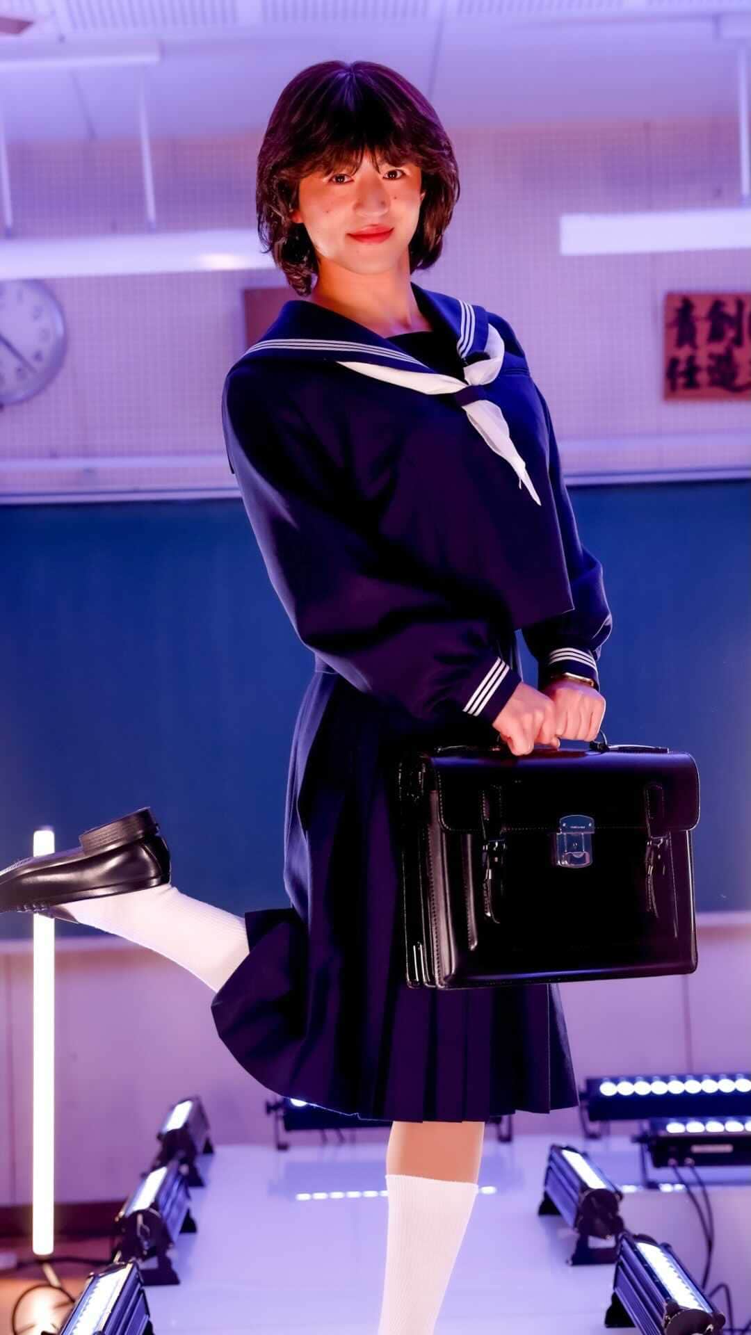 GENERATIONS高校TVのインスタグラム：「もしもGENEがJKになったら選手権！ 自称 松田聖子がJKコーデのポイントを教えてくれたよ♡ 昭和JK玲於好きな人ー🙋‍♀️ . #gene高 #ジェネ高 #generations高校tv #gene #generations #ジェネ #ジェネレーションズ #generationsfromexiletribe #ldh #白濱亜嵐 #片寄涼太 #数原龍友 #小森隼 #佐野玲於 #関口メンディー #中務裕太 #もしもGENEがJKになったら選手権 #もしもGENEがJKになったら」