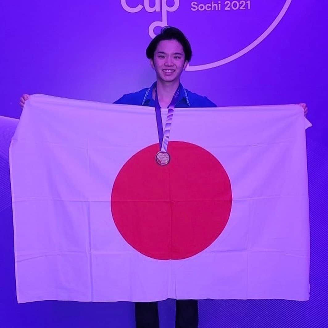 のインスタグラム：「. GPロシア大会が終わりました。 たくさんの応援ありがとうございました！ 悔しい気持ちは大きいですが、自分の成長を実感できた試合でした。 この悔しさを次に生かしたいと思います。  次は全日本！」