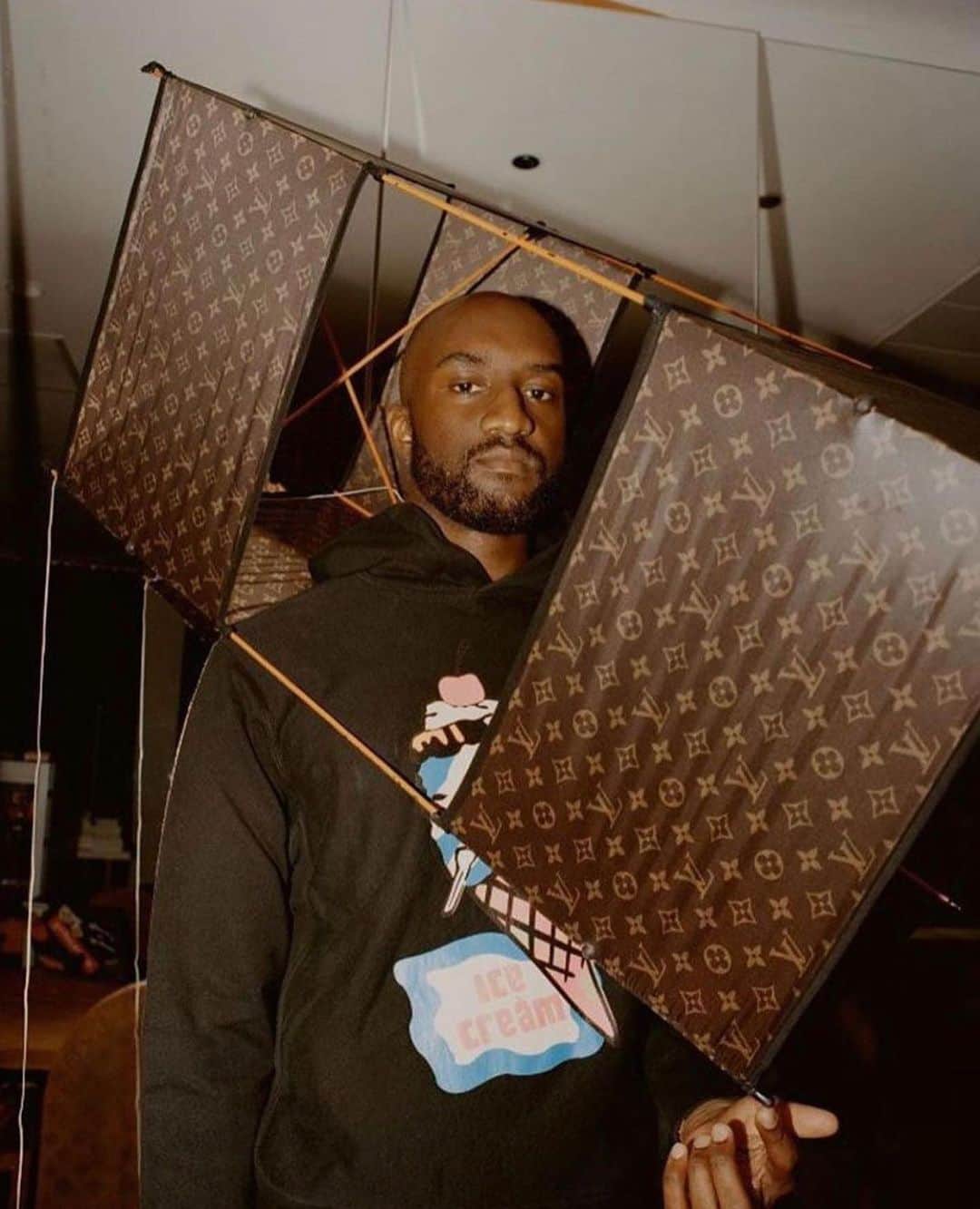 Men's Fashion Postのインスタグラム：「Rest In Peace @virgilabloh 🙏」