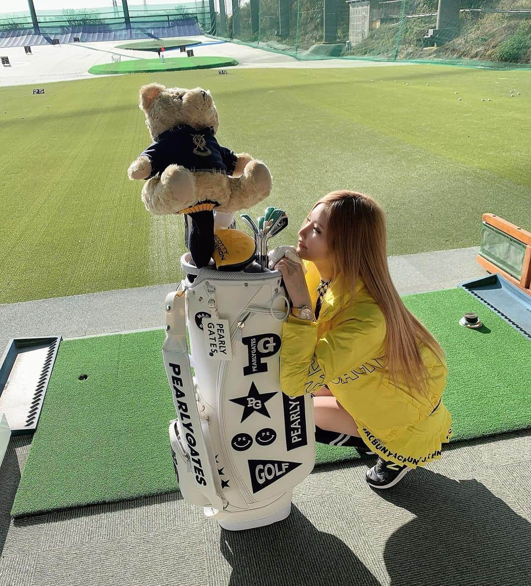 夏目こころのインスタグラム：「ゴルフ⛳️練習中です🔥」