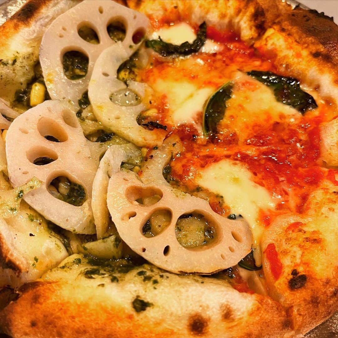 有吉弘行さんのインスタグラム写真 - (有吉弘行Instagram)「ピザ食べて。」11月30日 0時05分 - ariyoshihiroiki