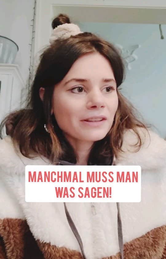 Joyce Ilgのインスタグラム：「Manchmal muss man was sagen. Am besten respektvoll, damit es möglichst auch angenommen werden kann und damit man selbst nicht die negative Energie übernimmt. ❤ Wie geht ihr mit solchen Situationen um?」