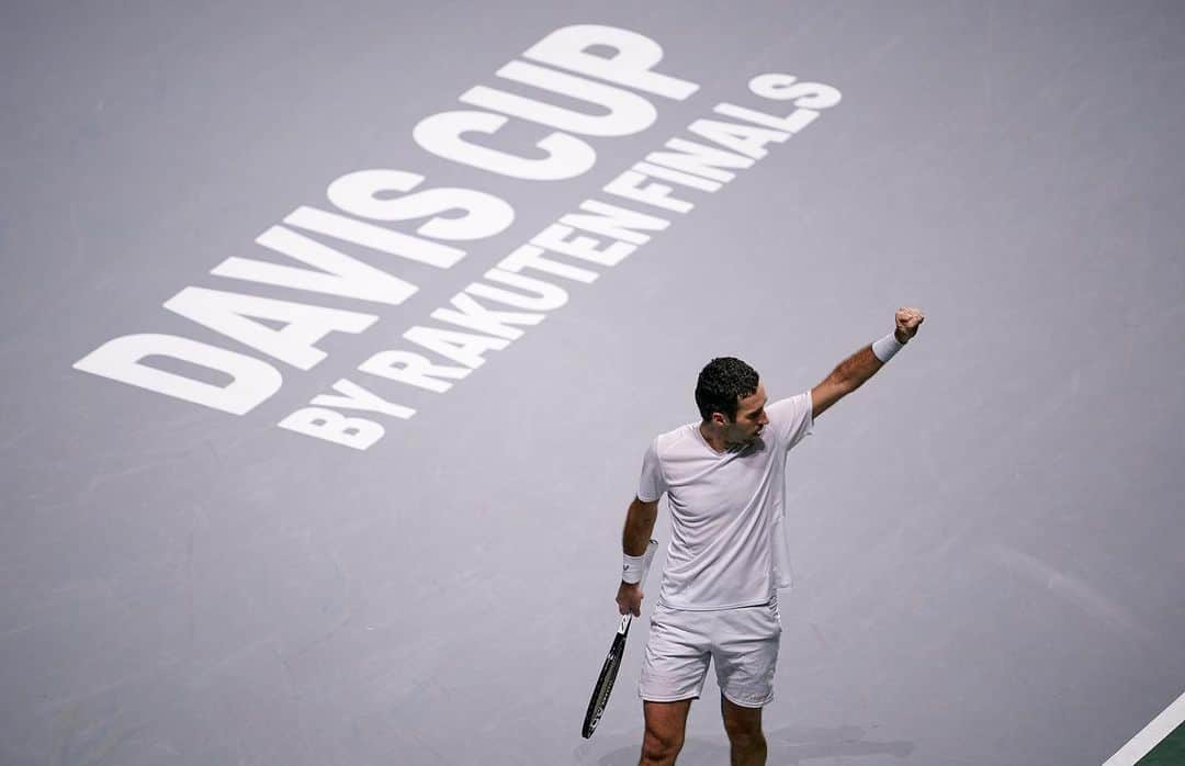 ミハイル・ククシュキンのインスタグラム：「@daviscup」