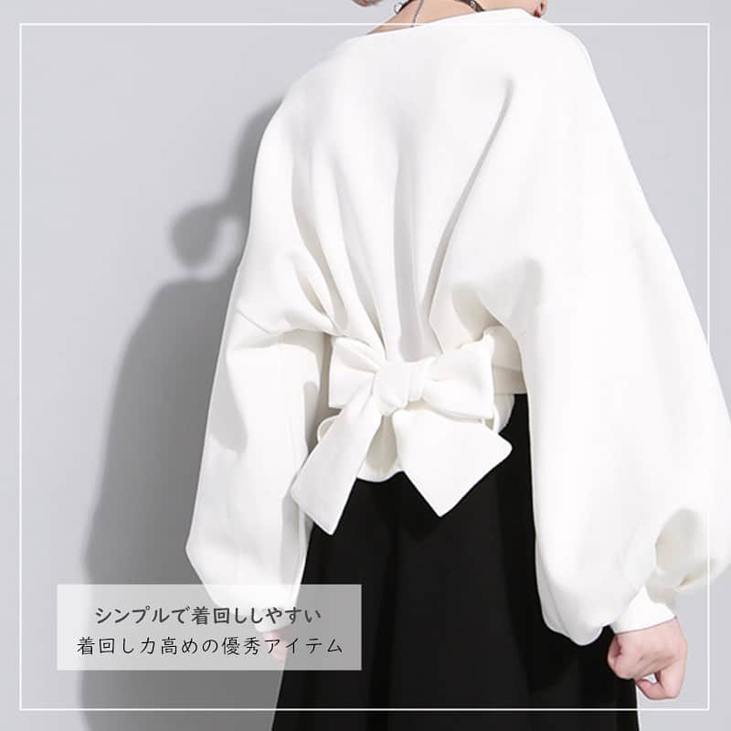 runningpiggy0522のインスタグラム：「期間限定セール バラ売り 高品質 バックリボンパーカー スウェット スカート ・ ♥送料無料【4655円】 ♥商品番号【RPC910052】 ♥自己紹介のウェブでご購入頂けます♥ ・ ・ ・ #パーカー好き #パーカーーデ #スカートコーデ #スウェット #ブラウス好き #カットソー #カットソーコーデ #トップスコーデ」