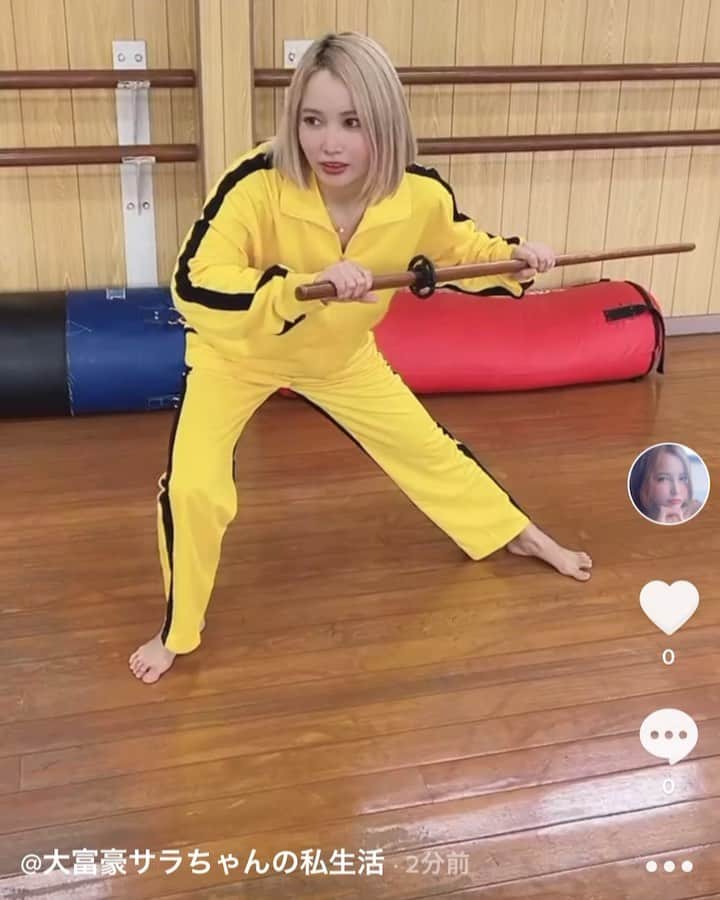 のインスタグラム：「TikTok更新中😁」
