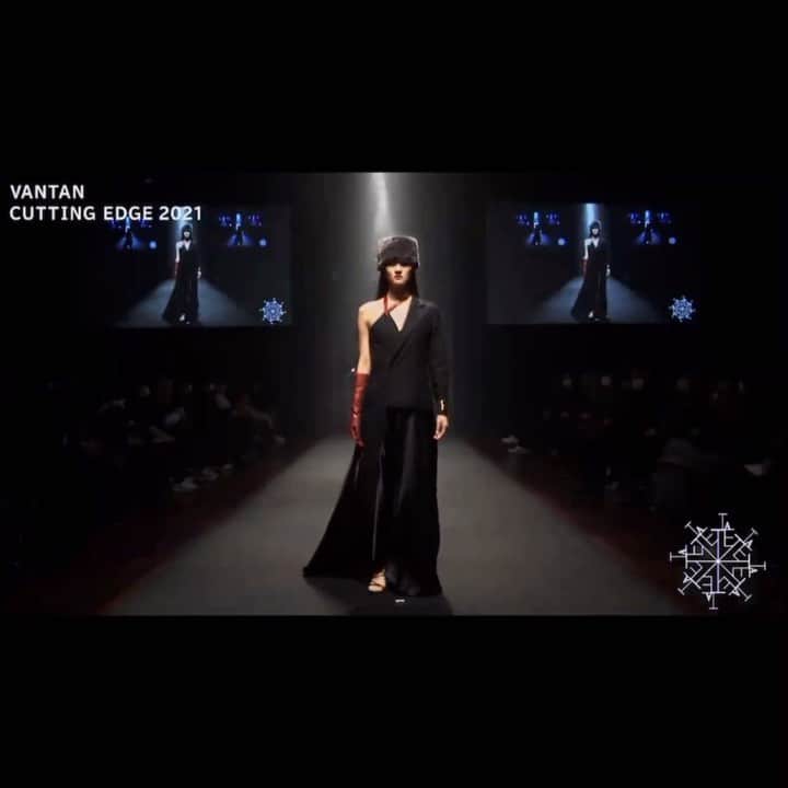 日吉晶羅のインスタグラム