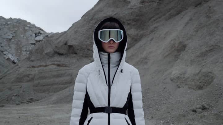 のインスタグラム：「NEW IN: Alpine aesthetics.  Conquer the run, the mountain and lodge in #MACKAGE Ski.   ELITA is our sustainable down ski jacket, made from a 2-way stretch shell for ease of movement.   A form-fitted peplum silhouette, ELITA is waterproof rated to 20K, featuring key technical details such as fleece-lined waist pockets, a concealed sleeve pocket and thumb loops for modern utility.   Worn with GIA, our fitted bonded fleece ski salopettes.   Discover the collection. Link in bio.」