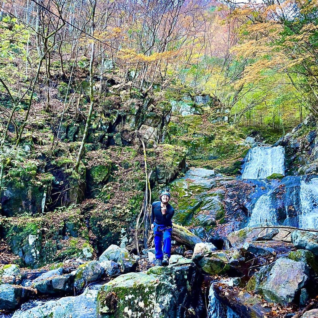 長田庄平さんのインスタグラム写真 - (長田庄平Instagram)「大冒険ヒムロック  えぐい冒険でした！  #ヒムロック #ひと目でわかる  #チョコレートプラネット #亀梨和也  #高嶋ちさ子」11月30日 22時26分 - osadashouhei