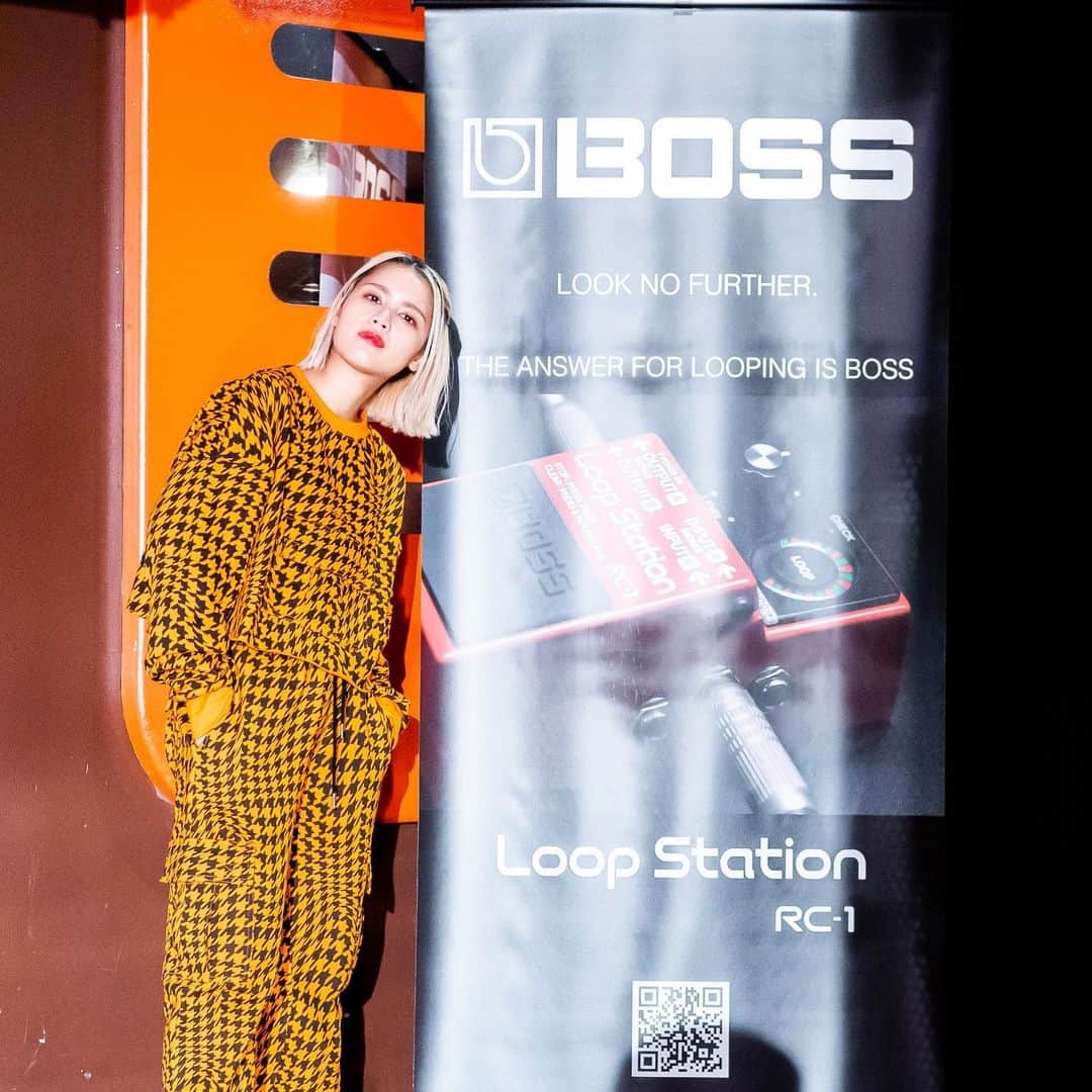 Anlyさんのインスタグラム写真 - (AnlyInstagram)「Thank you very much BOSS♾ Loop Around the World〜Track3〜 supported by @boss_jpn  photo by @kenichi9639」11月30日 23時22分 - anly_singer