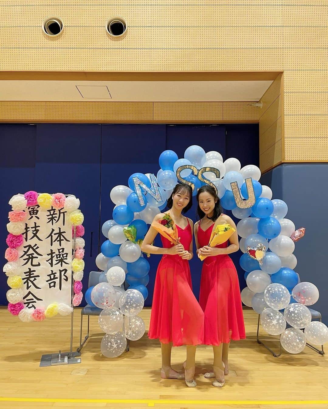 杉本早裕吏のインスタグラム：「・ 卒業してもこのような場で踊らせて頂ける事に、感謝の気持ちでいっぱいです🌹✨ ありがとうございました☺️ ・ ・ #日本体育大学 #新体操部 #演技発表会」