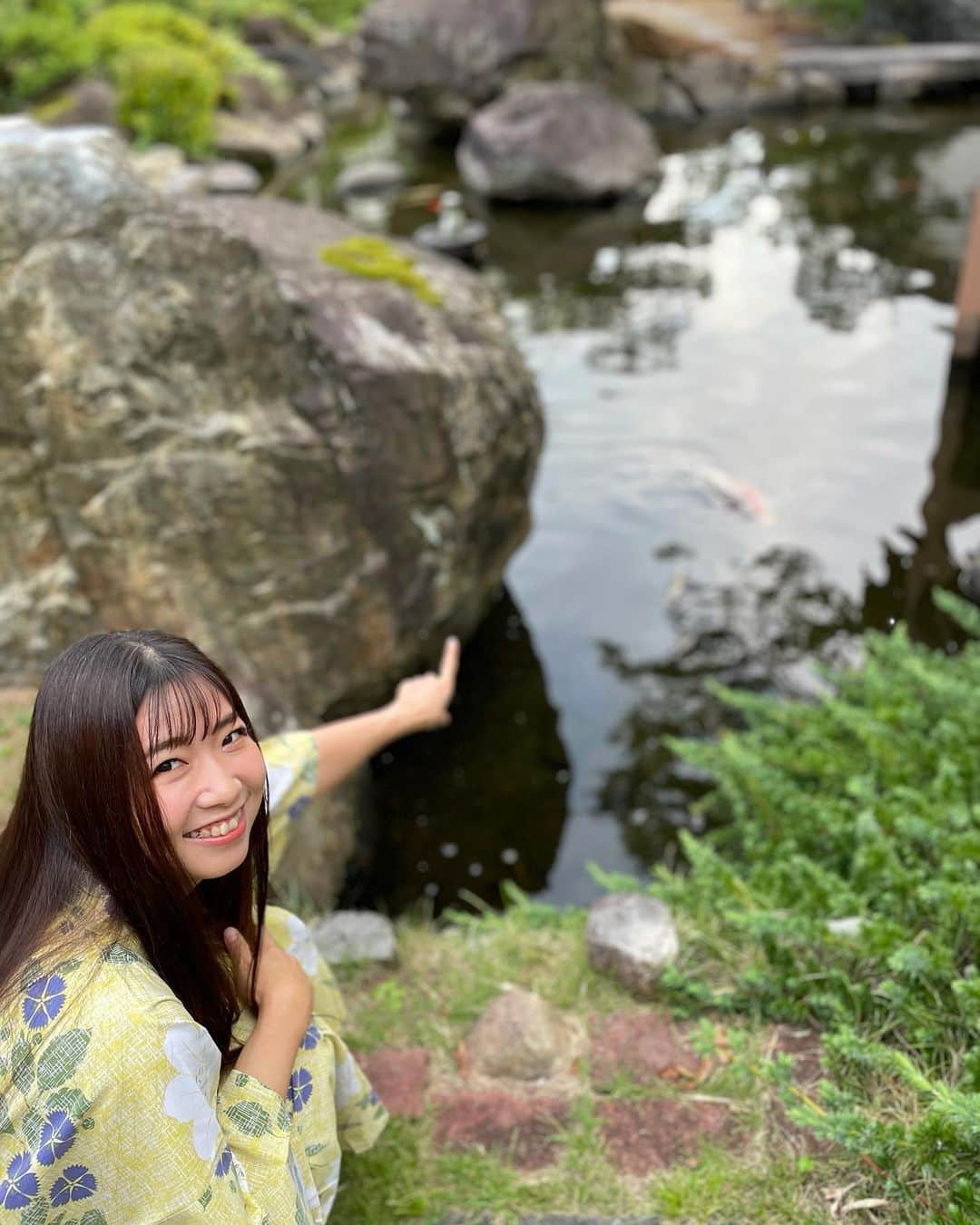 江原詩織さんのインスタグラム写真 - (江原詩織Instagram)「こんにちは🌈 上下ヒートテックにカシミアのセーター、ダウンを着たら季節外れの暖かさのお陰で汗だくになりました、しおりです🌞笑  写真で一言🤳  「見て見てー！カッパがいるよー！」  #面白いひと言募集  #温泉に行きたくて  #露天風呂 #カッパ #女子ゴルフ #ゴルフ女子 #ゴルフ男子 #golfer #golf #골프 #กอล์ฟ #高尔夫球#golfstagram #instagolf #photogram #月岡温泉 #温泉旅行 #niigatagram #niigatapic #新潟旅行 #温泉女子 #にいがた #温泉」12月1日 12時14分 - shiori__golf