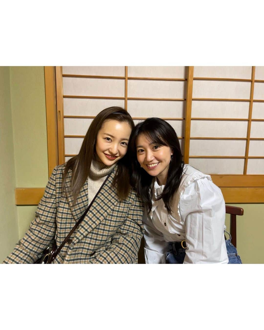 板野友美さんのインスタグラム写真 - (板野友美Instagram)「久々に会えた💕 直接、優子におめでとう言えた ꪔ̤̫‬  #酉の市 #ちんゆう」12月1日 14時01分 - tomo.i_0703