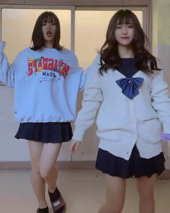 Dj Sodaのインスタグラム：「#오케이챌린지 춤추는 여보들~🥰 Keep killing it my lovely ladies ❤️‍🔥 #OKAYCHALLENGE 🎵DJ SODA X LOST CHAMELEON X AHIN-[ OKAY! ]」