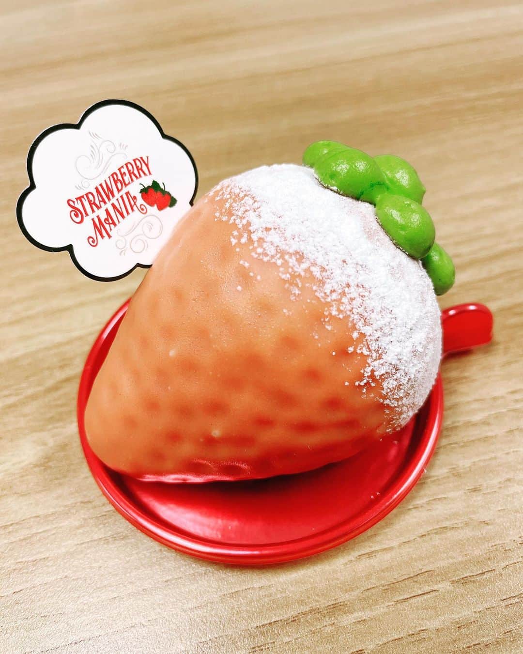 大空スバルのインスタグラム：「あくあ誕生日おめでとう〜！😉✨ 収録であくあとねねちで食べたケーキ🍰」