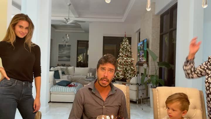 カミーユ・グアティのインスタグラム：「What to do when your two year old want to blow out your brothers candles who’s a hypochondriac?…  Happy birthday @richardguaty. True comedy gold. Thank you for never changing lol!」