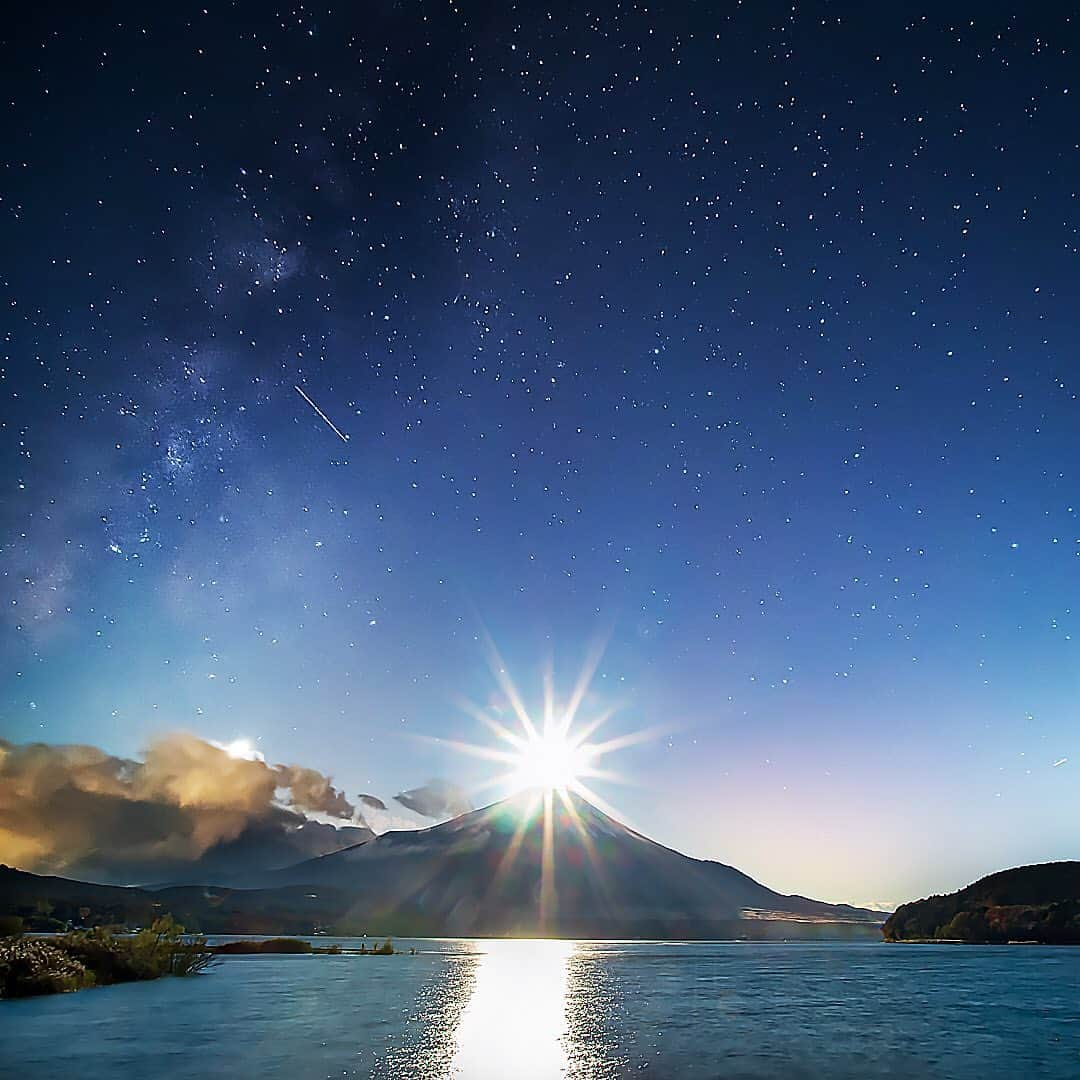 tomohiro koshikaさんのインスタグラム写真 - (tomohiro koshikaInstagram)「#retrip_yamanashi  #milkeyway  #天の川  #富士山🗻  #山梨県  ‪#timeblendedphotography‬  #tokyocameraclub #yourshotphotographer #snaplace #retrip_nippon #photo_travelers #landscapealma #landscape_love #landscapephotographymagazine #_thisisjapan #icu_japan_ #beautifuleview  #風景画像 #日本の風景🇯🇵 #絶景ジャパン  #日本の風景写真  #日本の風景を世界へ #風景写真が好きな人と繋がりたいたい #風景写真を撮るのが好きな人と繋がりたい」11月8日 21時01分 - tomohiro_koshika