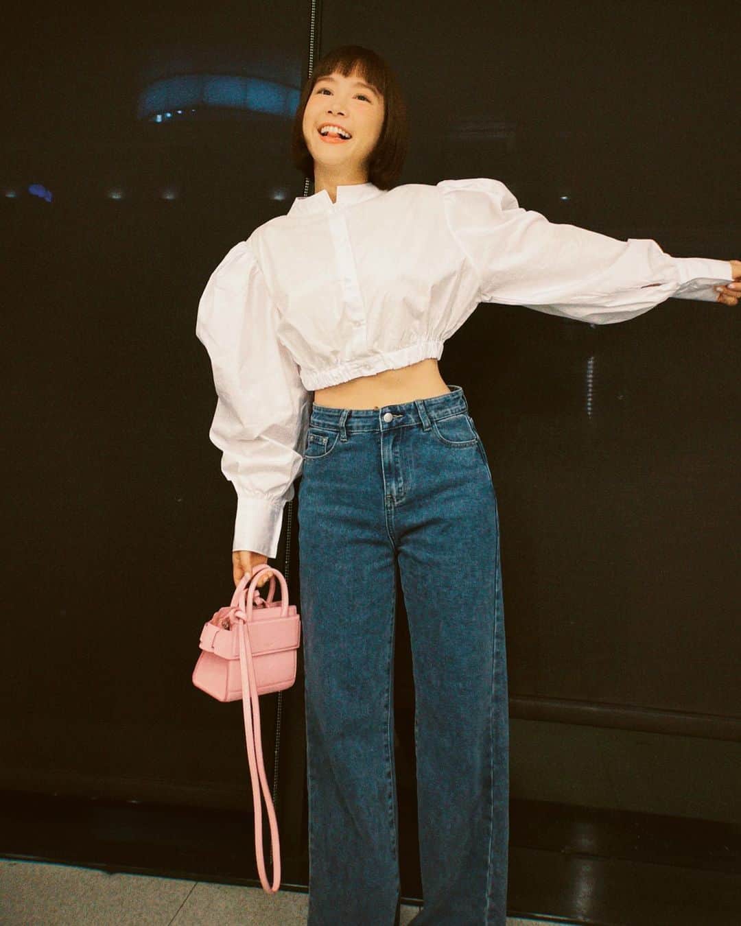 リー・ジャーインさんのインスタグラム写真 - (リー・ジャーインInstagram)「💜自帶開心💛」11月8日 18時46分 - junoohknow