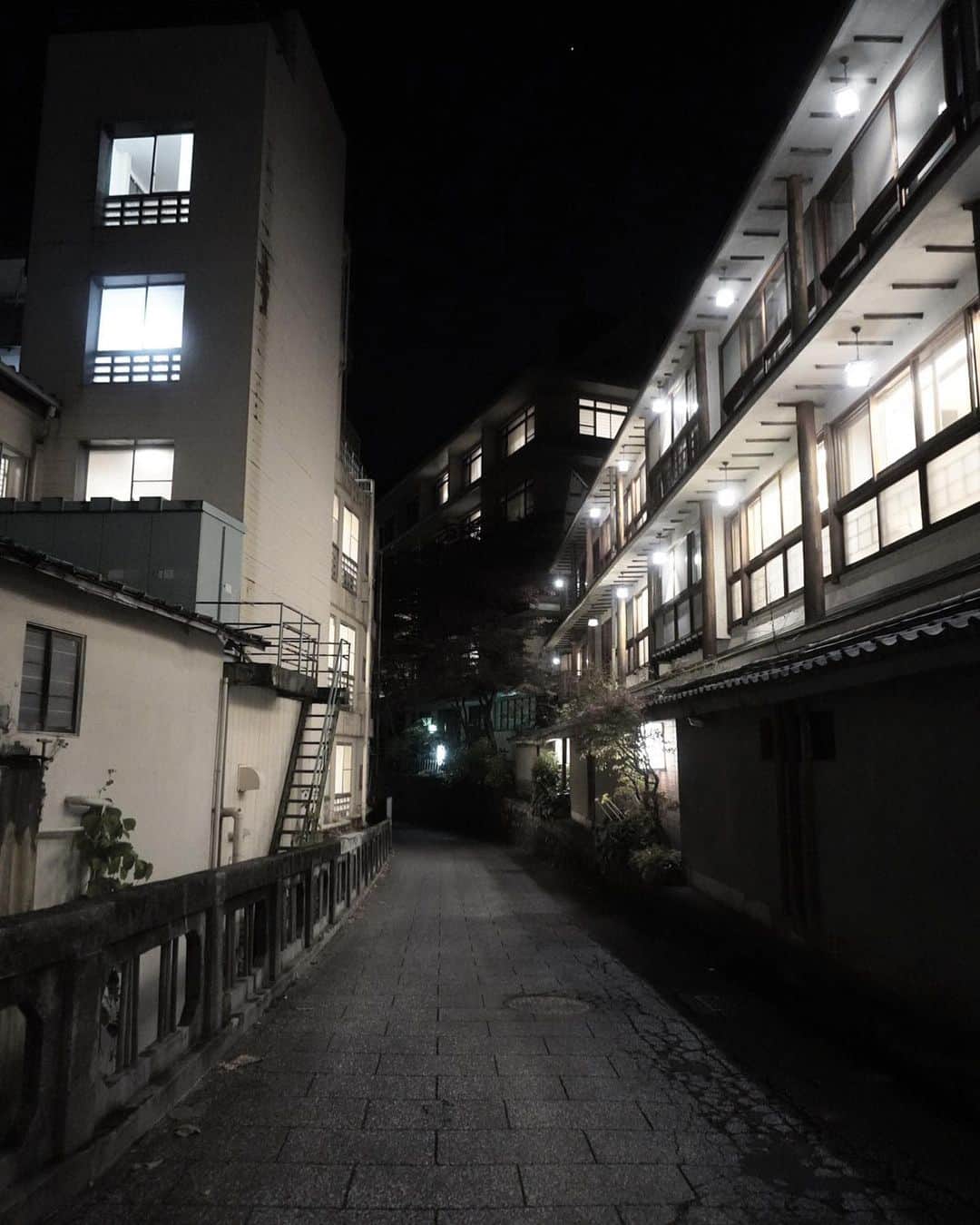 吉橋柚花のインスタグラム：「一年前はちょうど 伊香保一人旅してた🐾」