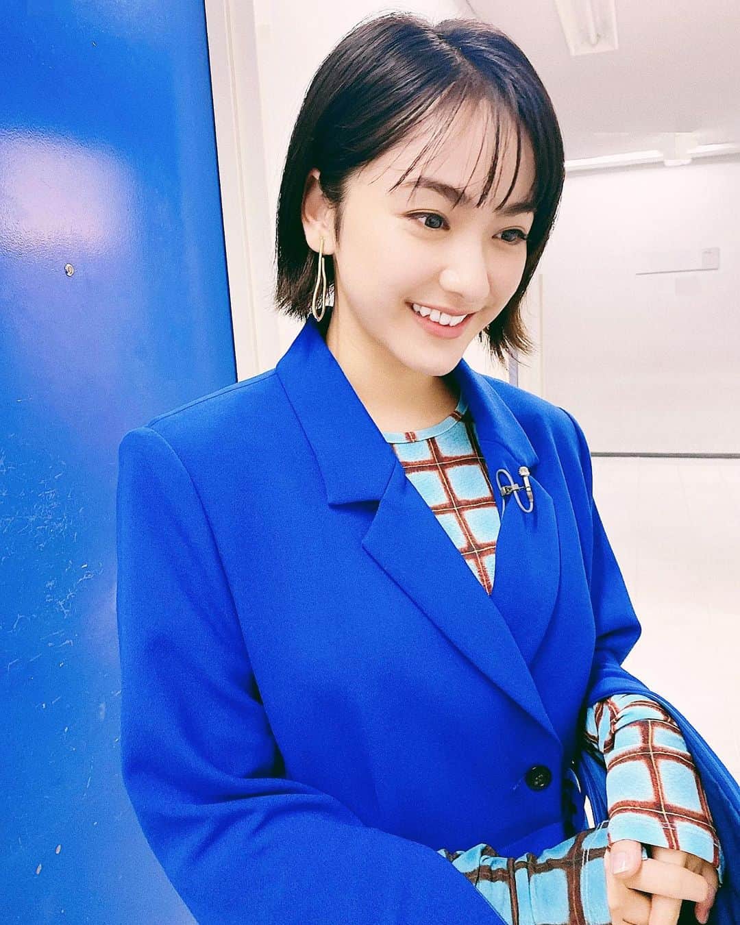 のインスタグラム：「NHK BSﾌﾟﾚﾐｱﾑ [ザ•プロファイラー] 今夜11:45~再放送です🧵  坂本龍馬の妻.お龍さんの壮大な人生について 皆さんと意見交換が出来てとても楽しい時間でした。  ぜひご覧ください🐳🐳🐳」