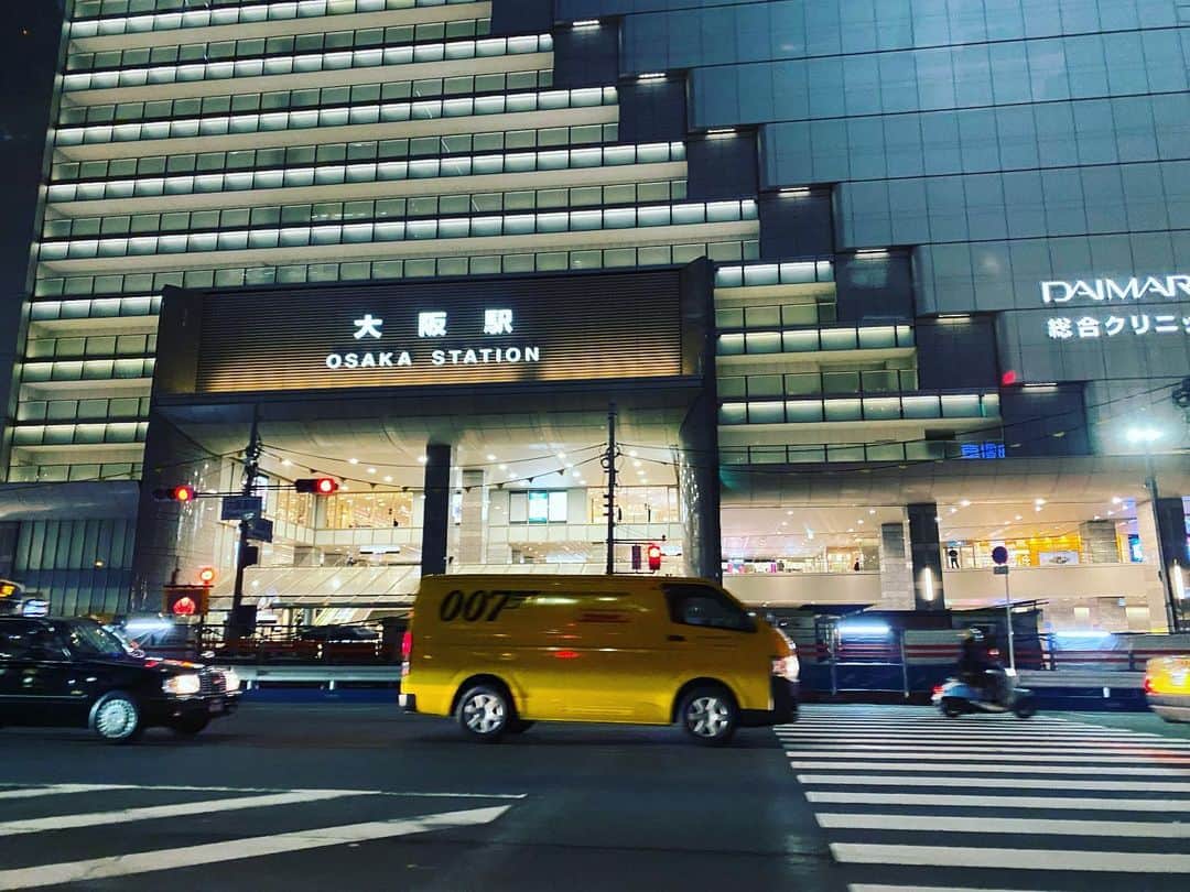 tokuのインスタグラム：「久しぶりの大阪です。」