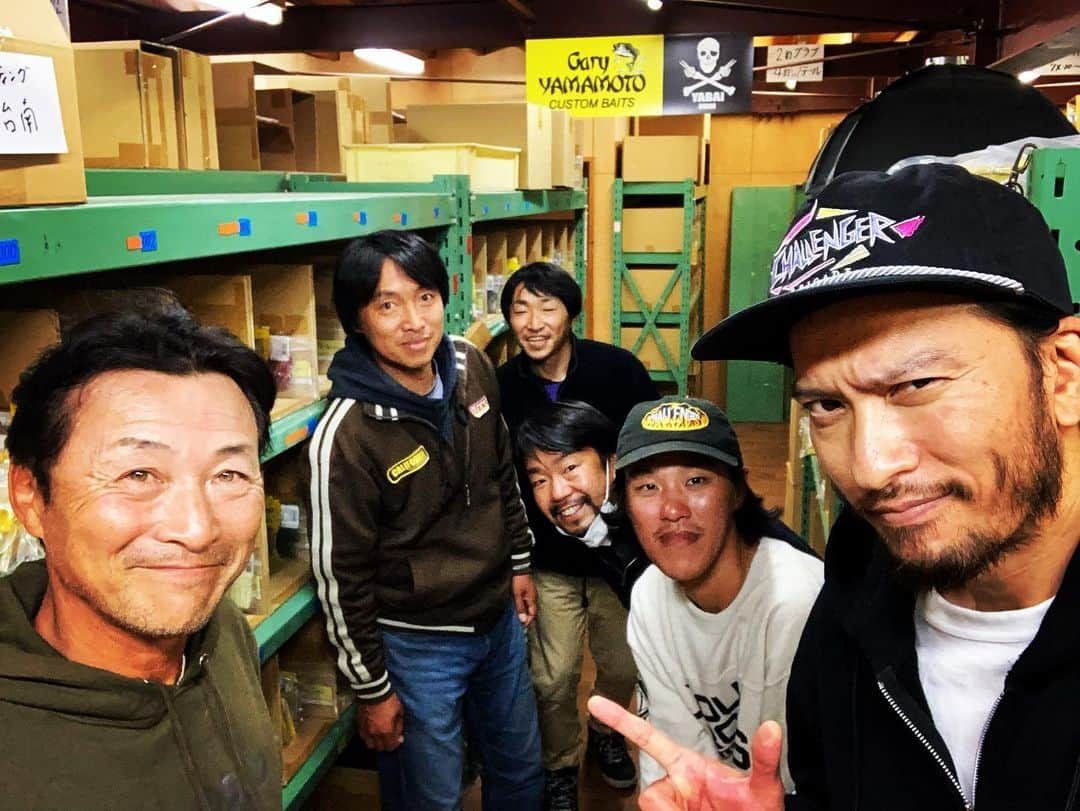 長瀬智也さんのインスタグラム写真 - (長瀬智也Instagram)「@hirokazu_kawabe  #garyyamamoto #myhero」11月9日 20時36分 - nagasetomoya_