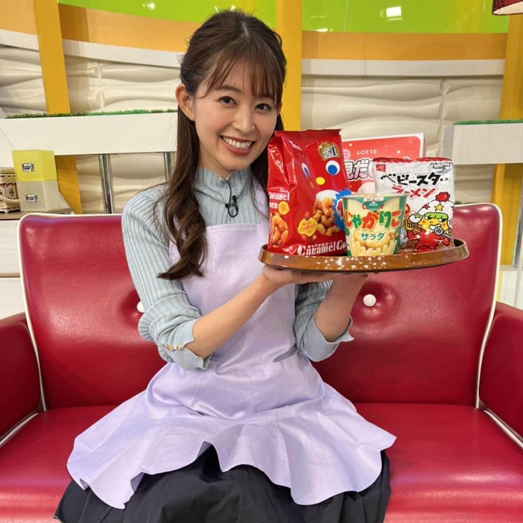 札幌テレビ「どさんこワイド朝」のインスタグラム：「あす11月11日(木)のピックアップは、 「ちょい足しレシピ」を特集！  このおやつの定番たちにちょい足しで、 どんなメニューが生まれるのでしょうか？ . . #どさんこワイド朝 #大家彩香  #あすのピックアップ  #ちょい足し #レシピ  #じゃがりこ #キャラメルコーン  #ベビースターラーメン #雪見だいふく」