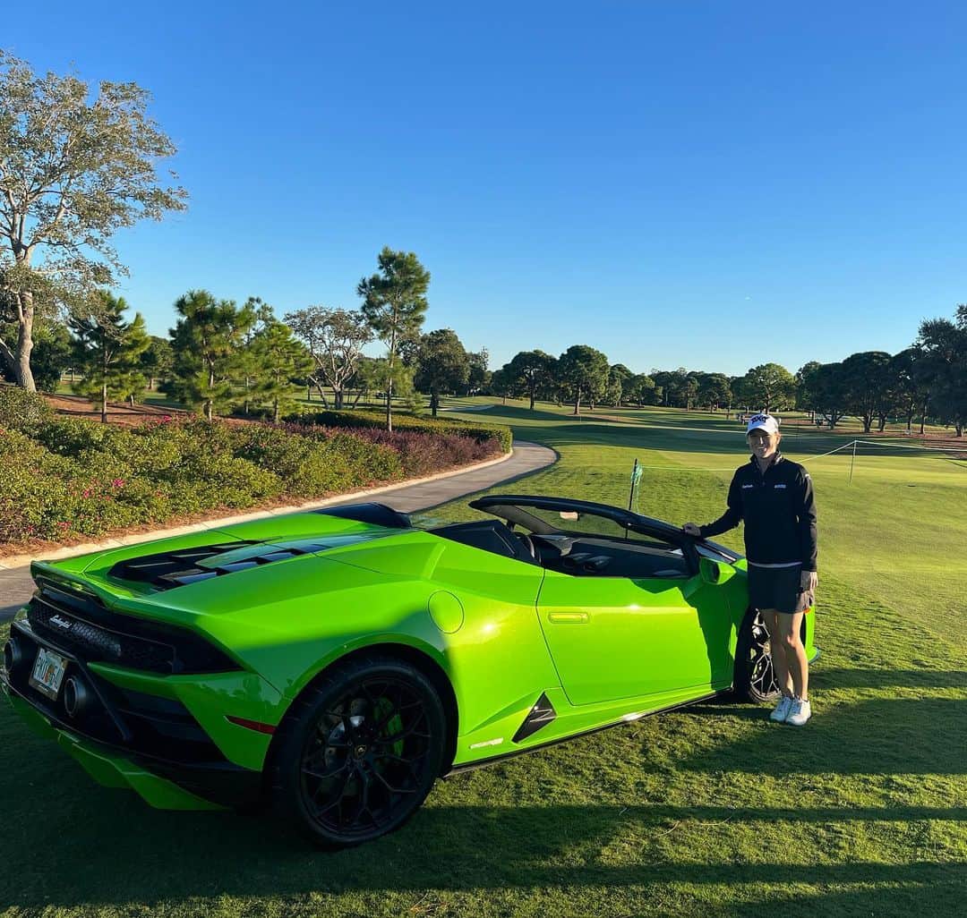 オースティン・アーンストのインスタグラム：「I made a hole-in-one and won a two-year lease for a @lamborghini courtesy of @MorganAutoGroup at the @pelicanlpga!   Excited to take this beaut for a spin」