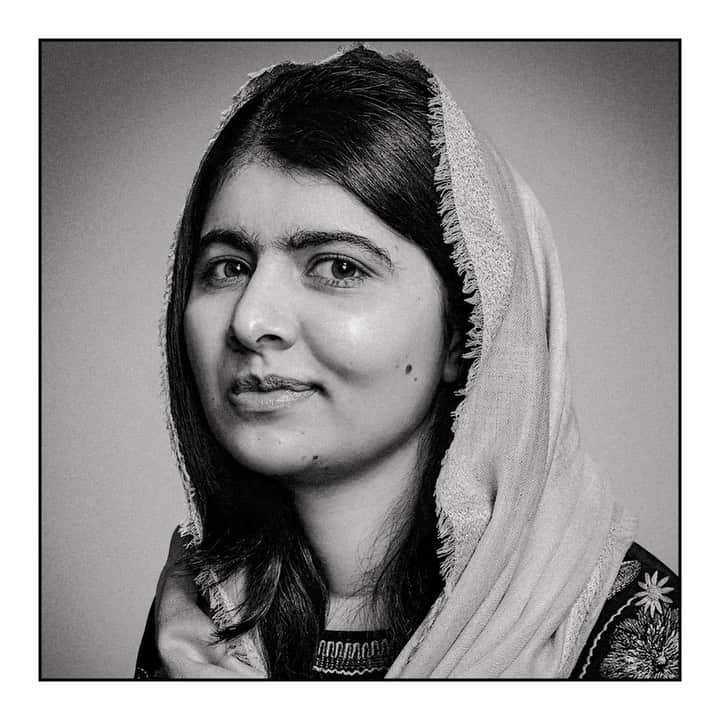 エマ・ワトソンのインスタグラム：「Malala Yousafzai is a girls' education advocate. She is a UN Messenger of Peace and co-founder of the Malala Fund. At the of age 11, she became an activist and started fighting for her right as a girl to go to school in Swat Valley, Pakistan. She works to ensure every girl can have access to safe, free, quality education. In her free time she stays up late talking to her friends and she dreams about the beautiful rivers and mountains in her hometown. She has never skipped school...except once to meet with Greta! And her favourite sitcom is Blackadder. She won the Nobel peace prize in 2014.  @malala @malalafund」