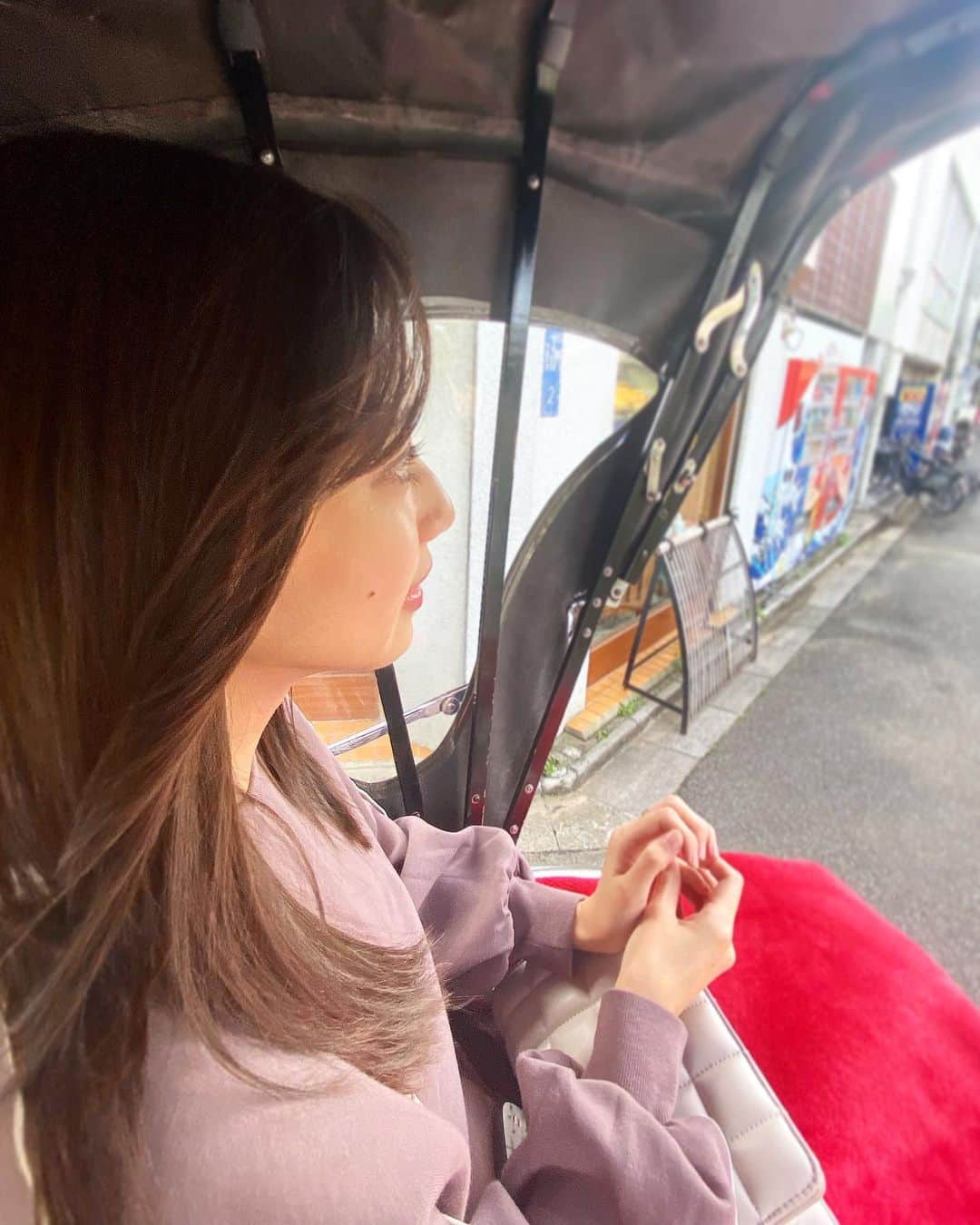 間瀬遥花さんのインスタグラム写真 - (間瀬遥花Instagram)「. . ノーマルカメラが一番わかる、最近まつ毛の調子いい👀🌟 . . . #人力車 #浅草 #浅草観光 #浅草散歩 #浅草人力車 #ノーマルカメラ #無加工 #無加工写真 #無加工pic #無加工グラム #まつ毛 #まつげ #地まつげ #ナチュラルメイク #ナチュラル #ナチュラルヘア #ストレートヘア #ストレート」11月10日 20時24分 - maseharu_929