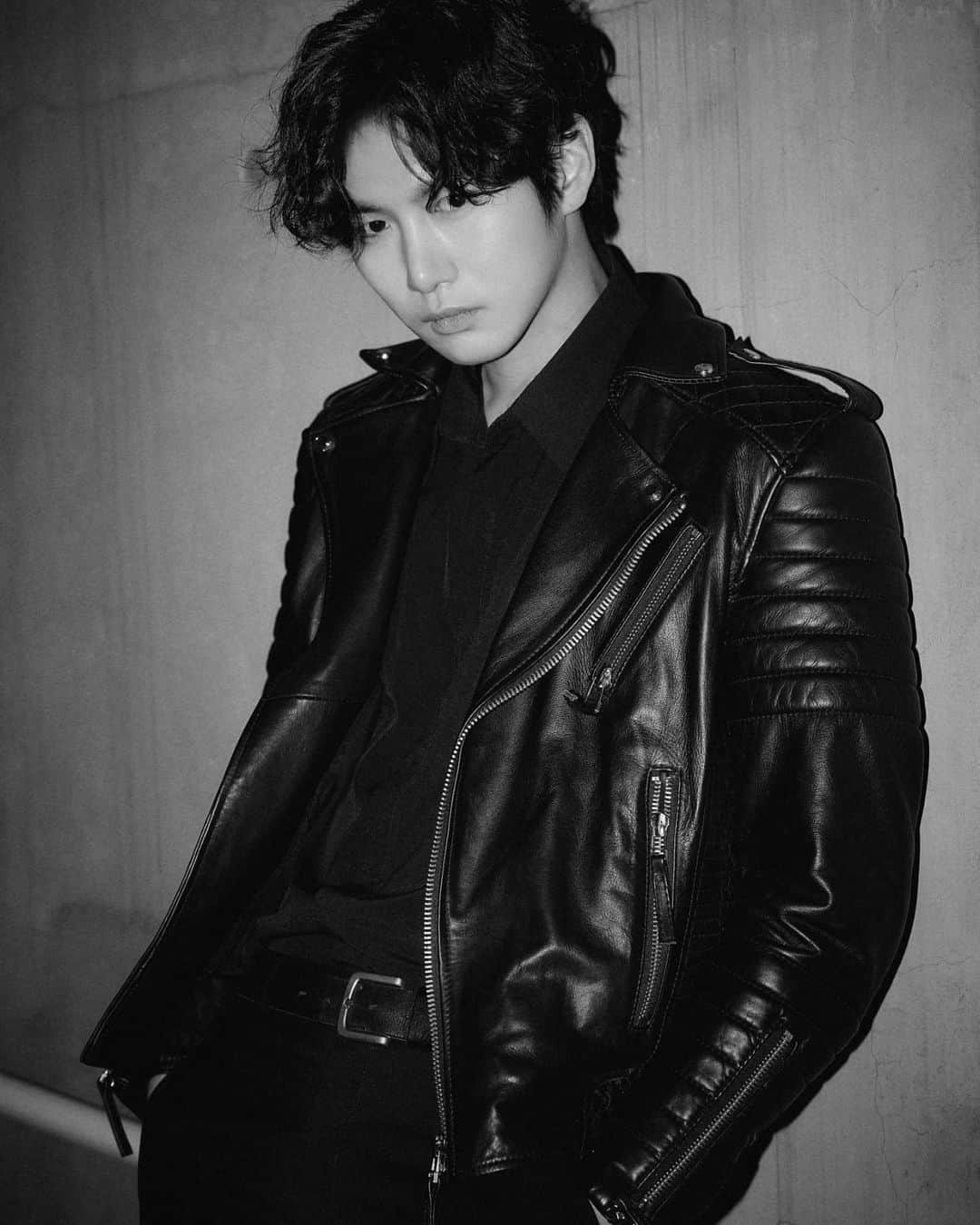 イ・ジェジュンのインスタグラム：「Photohgrapher📸 : @beikyung  @bodaskins #bodaskins  #협찬」