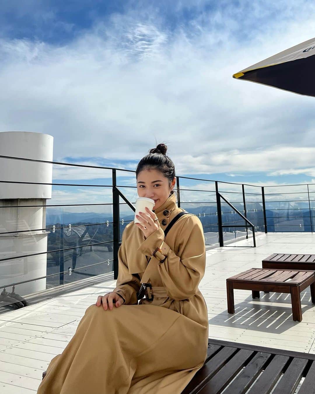 浪花ほのかのインスタグラム：「笑うと顔が🧄になる😆😆」