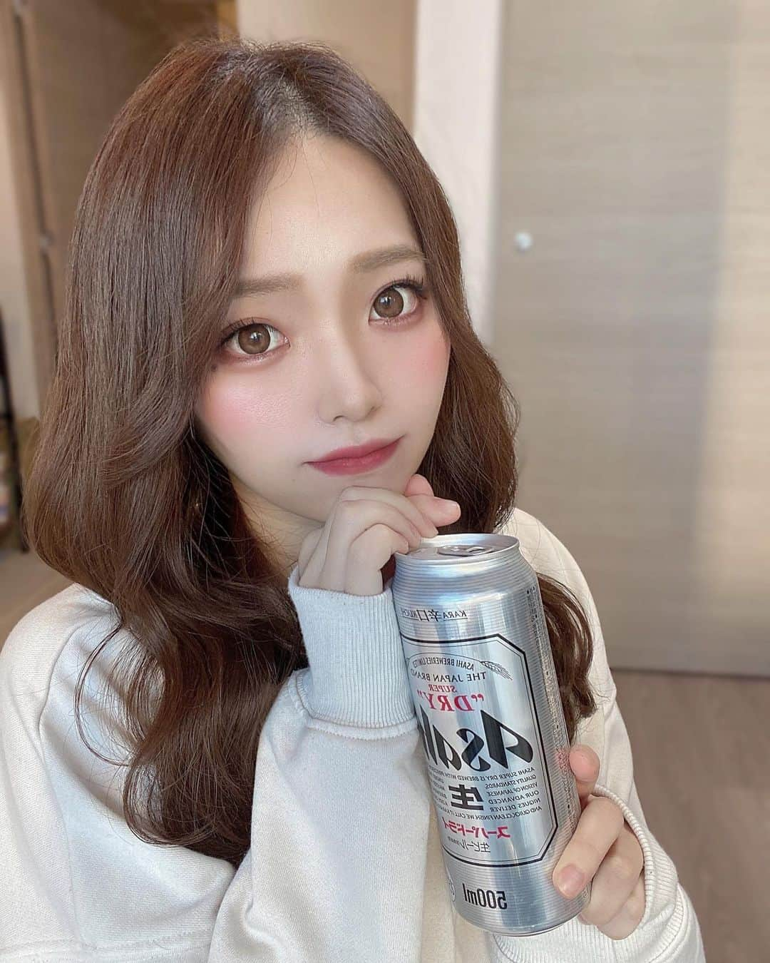 かなてゃんさんのインスタグラム写真 - (かなてゃんInstagram)「お家で乾杯する🍻🍻🍻？ 、 、 、  ❤︎会える日❤︎  11月13日(土)Angel大阪店(バースデー) 11月27日(土)Angel東京店(バースデー)  、 、 、  #フリーモデル #撮影モデル #ポートレート#グラビア #コスプレイヤー #インスタグラビア #アイドル #japanese #asiangirls #tiktokhot #asianbeauty #japanesegirl #日本的 #性感內衣  #コンカフェ #コンカフェ店員 #ミナミ #秋葉原 #歌舞伎町」11月10日 18時22分 - _yakiniku_