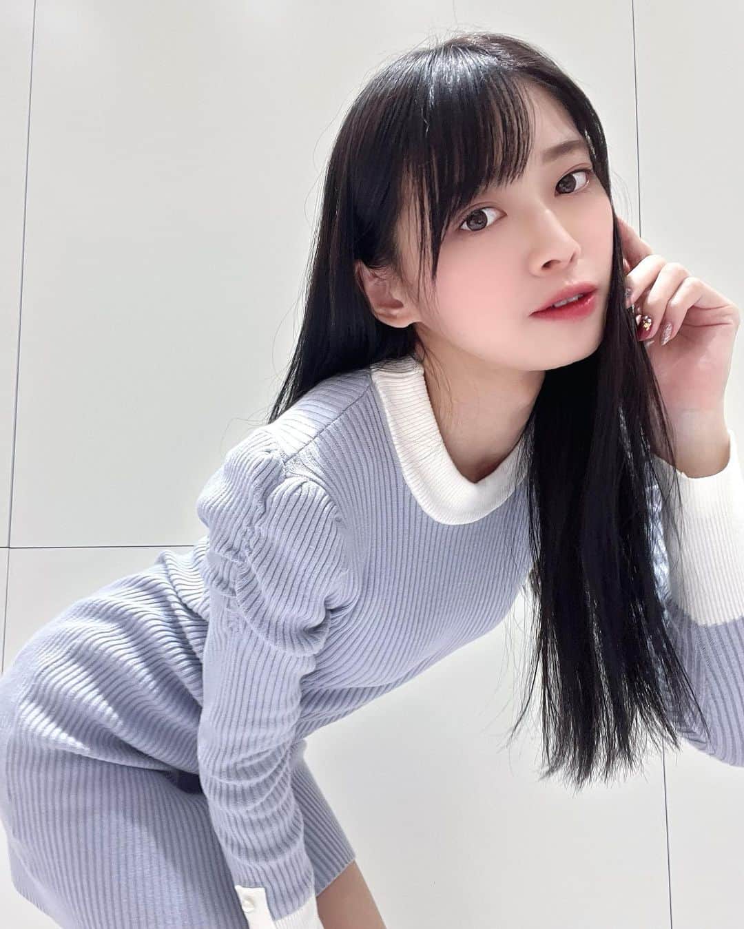 藤田いろはのインスタグラム：「ねえ君大丈夫 お姉さんに話してごらん？」