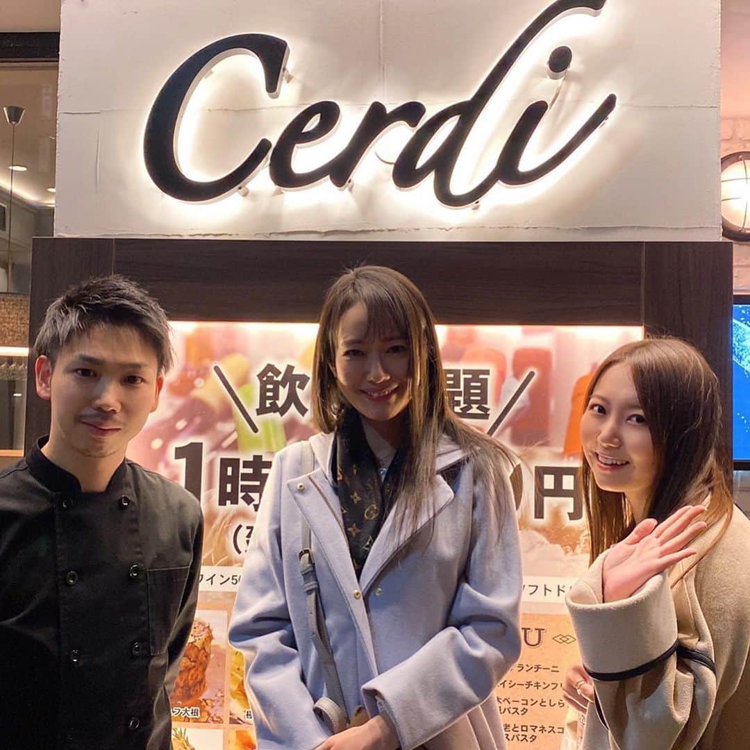 吉山りさのグルメインスタ