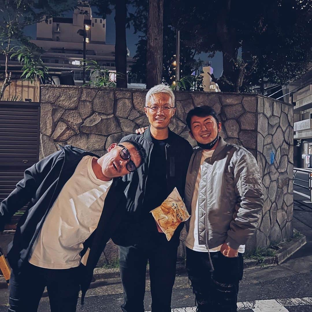 押尾学さんのインスタグラム写真 - (押尾学Instagram)「My dude’s🤩👍 #goodnight #photooftheday #instagood」11月10日 21時45分 - manabuoshio_official