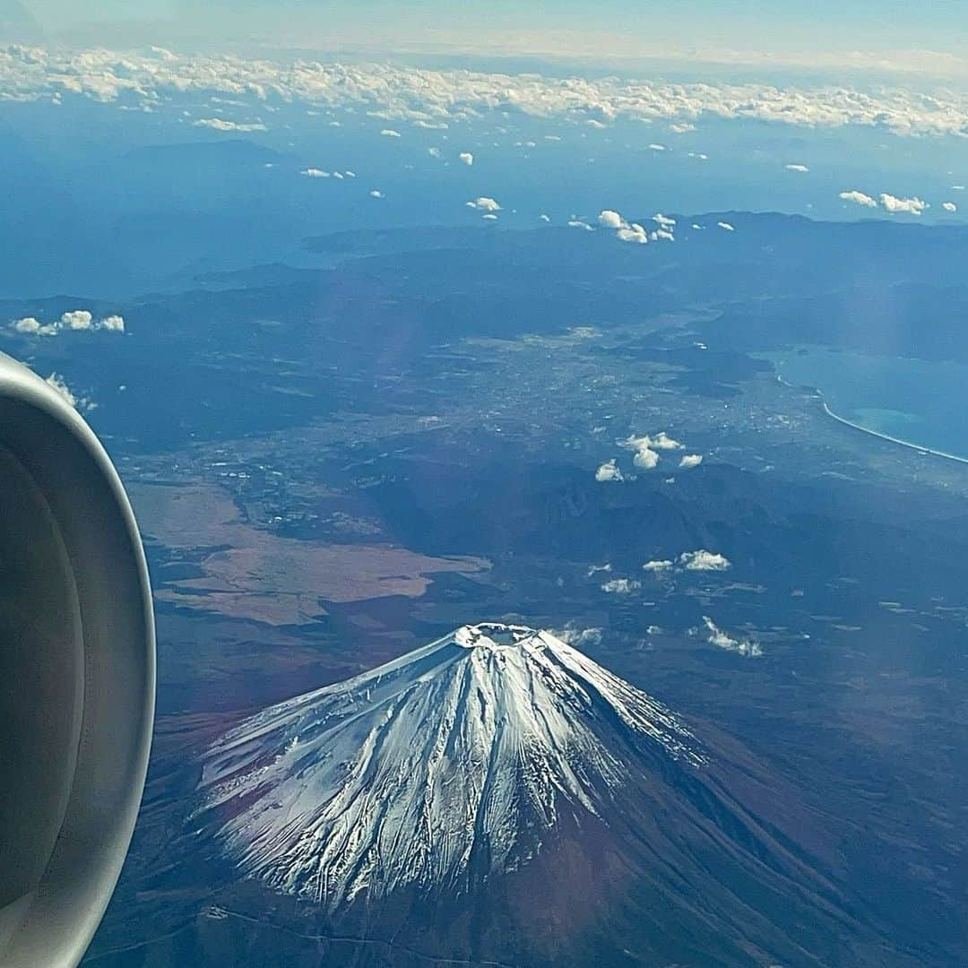 さだまさしさんのインスタグラム写真 - (さだまさしInstagram)「今日の富士山🗻 . #富士山 #さだまさし #sadamasashi」11月11日 14時21分 - sada_masashi