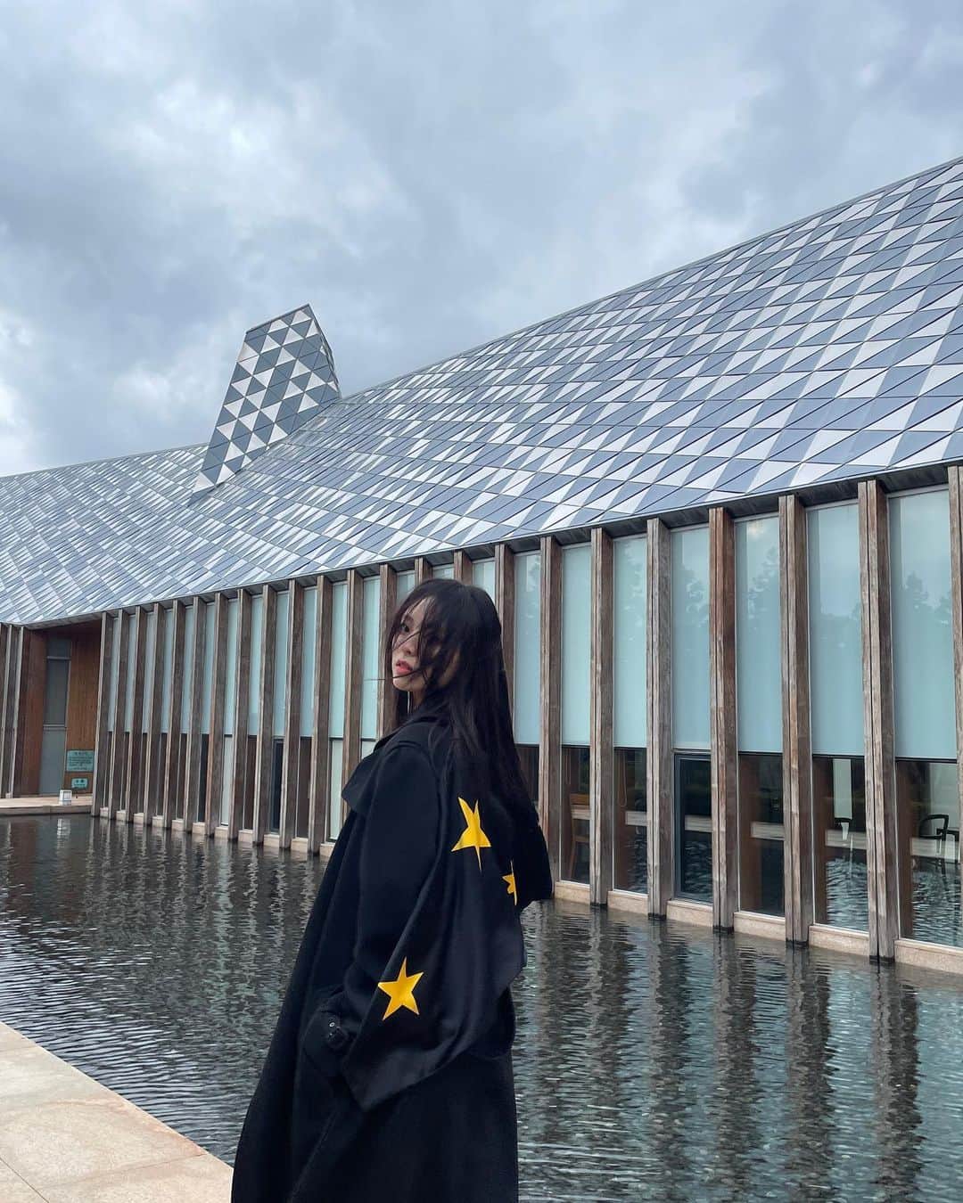 ITZYさんのインスタグラム写真 - (ITZYInstagram)「THE IMAGINED LANDSCAPES JEJU #BurberryJeju @burberry」11月11日 22時59分 - itzy.all.in.us