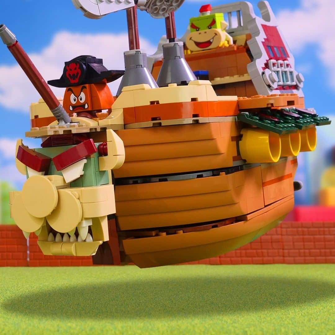 アルパコのインスタグラム：「New video today!  #legomario #legoluigi #legobowser #bowsersairship #bowserairship #supermario #supermariotoys #レゴマリオ #レゴルイージ」